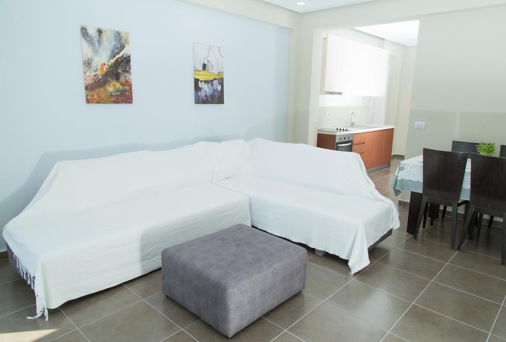 Apartment Te Kalua Sarande Bagian luar foto